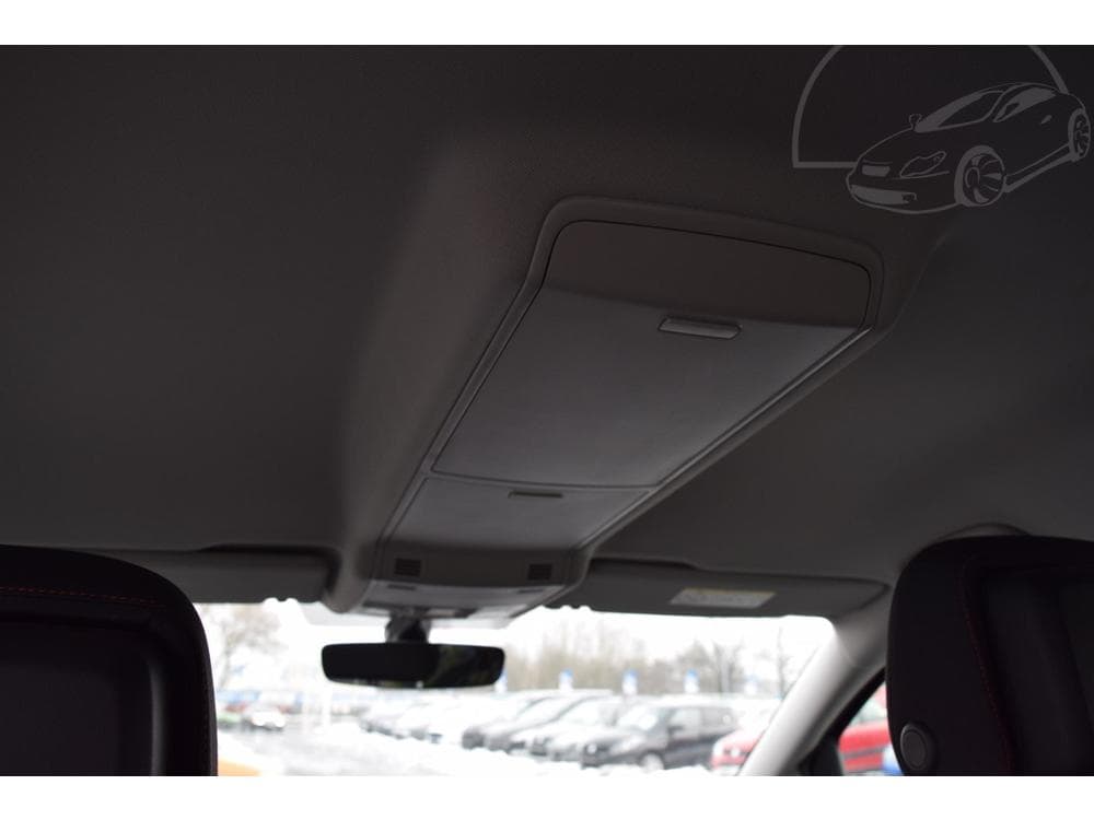 2018 Volkswagen Touran - 20