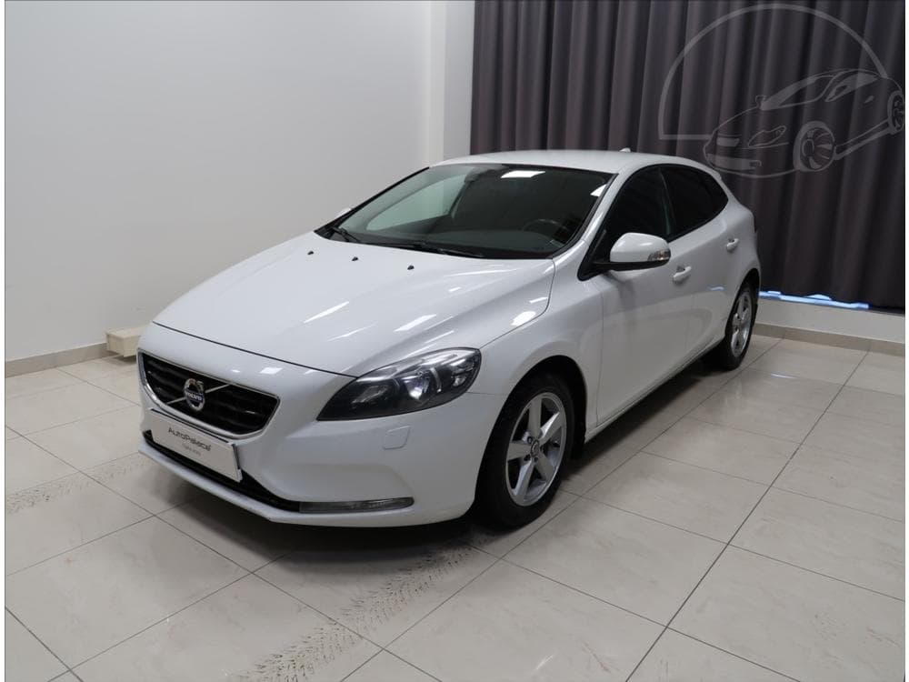 Volvo V40 1,6 D2