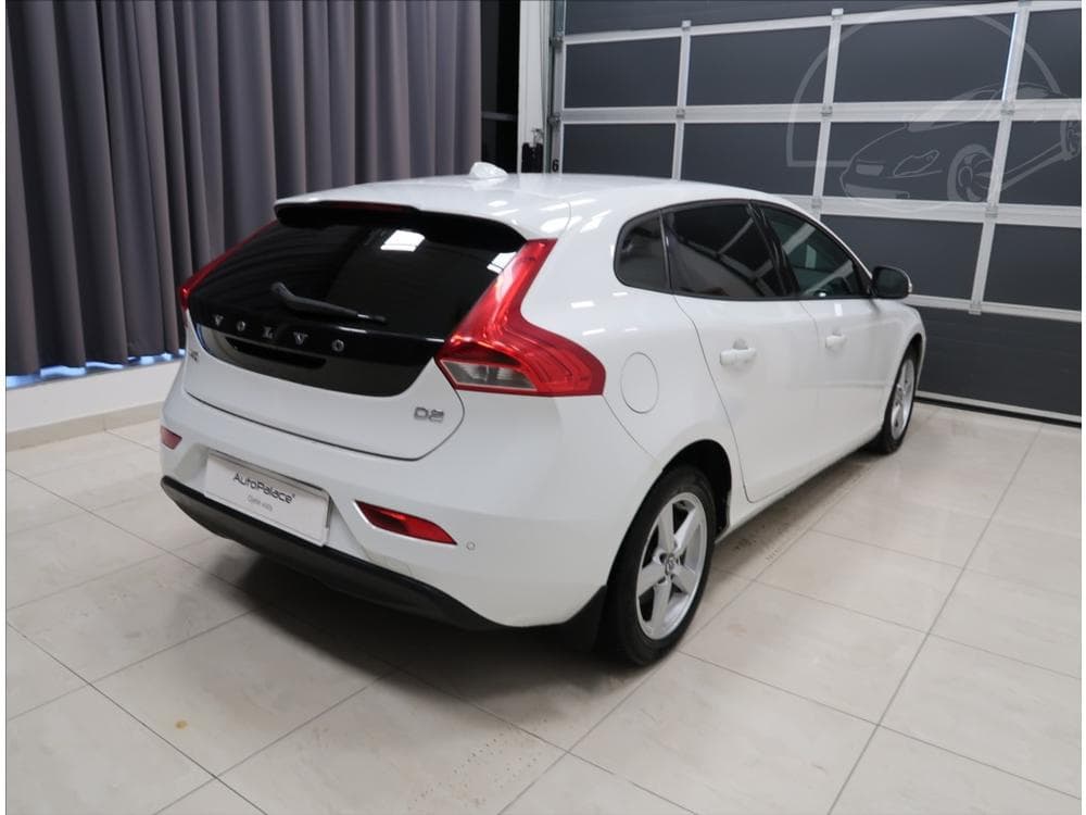 2014 Volvo V40 - 4