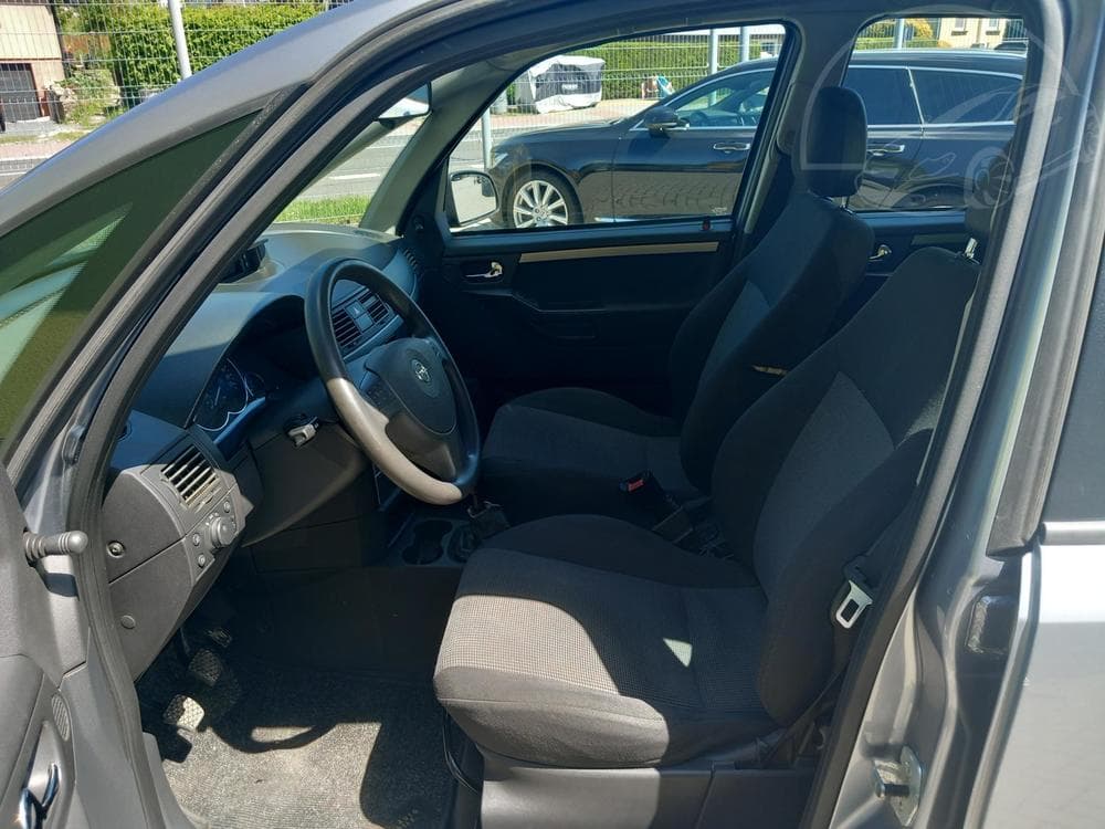 2004 Opel MERIVA - 9