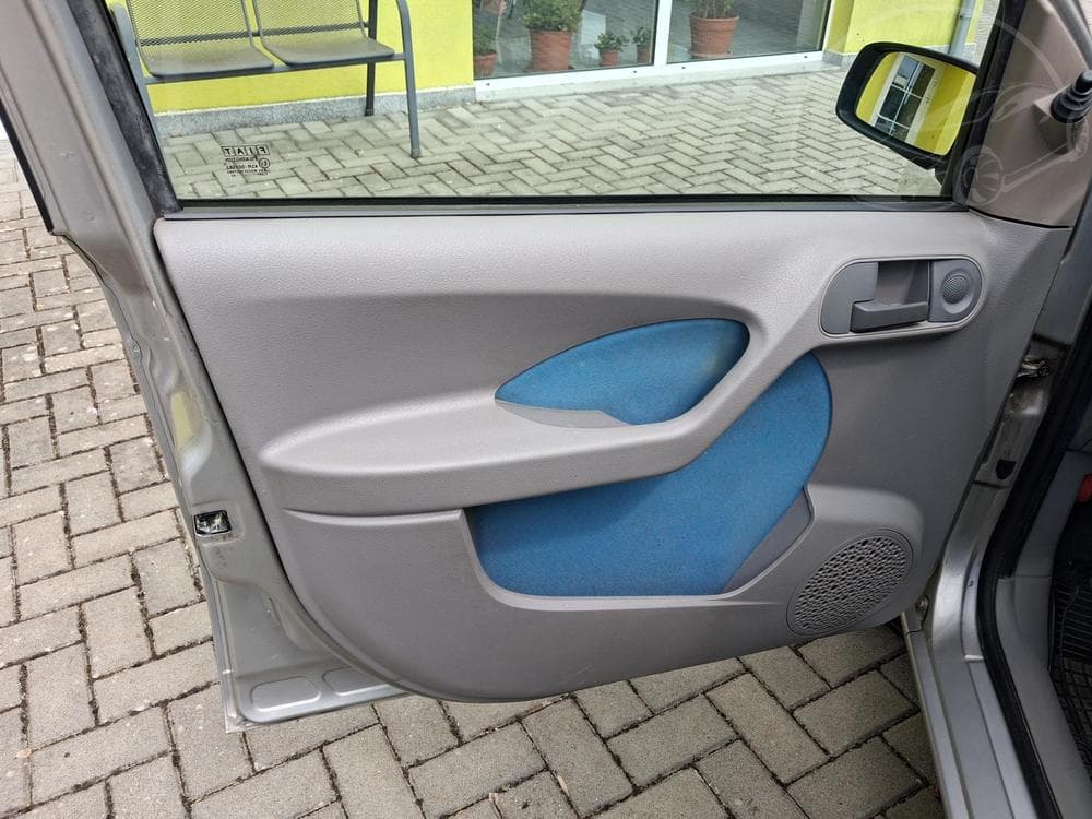 2003 Fiat PANDA - 11