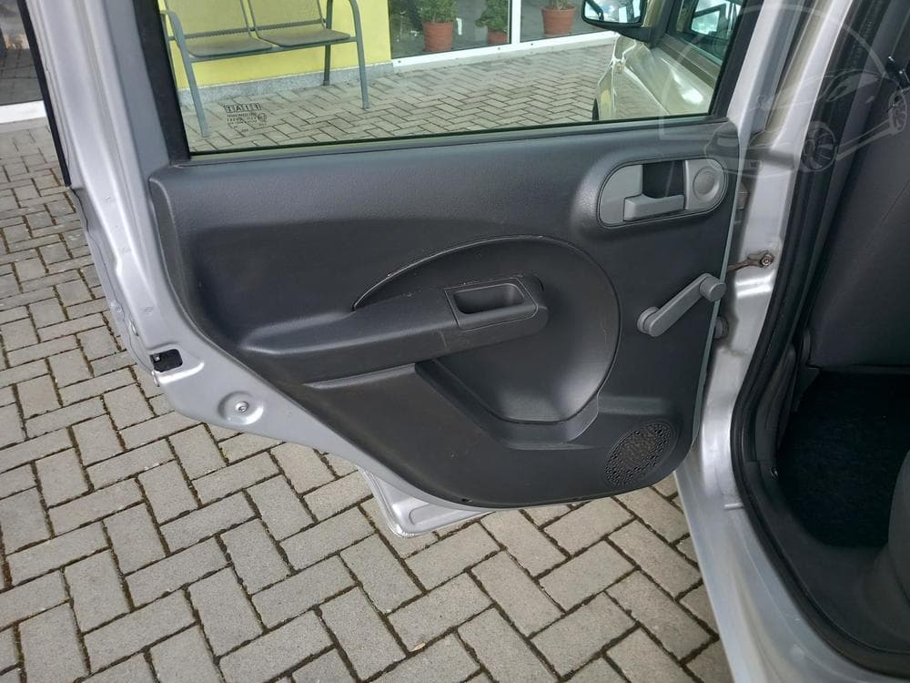 2009 Fiat PANDA - 13