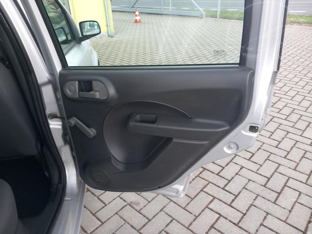 2009 Fiat PANDA - 16