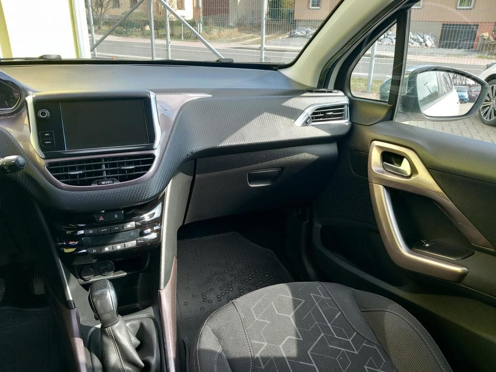 2015 Peugeot 2008 - 20