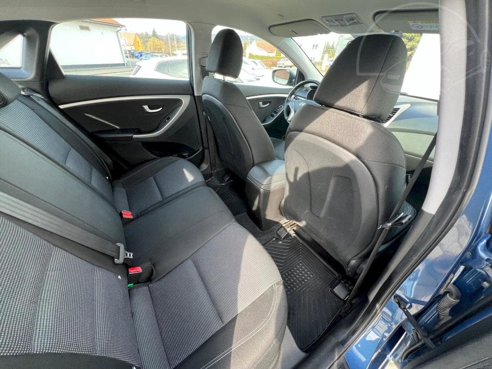 2016 Hyundai i30 - 16