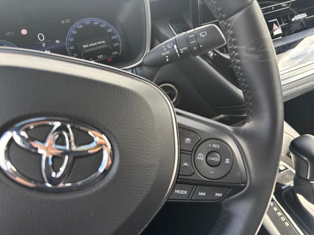 2025 Toyota COROLLA - 17