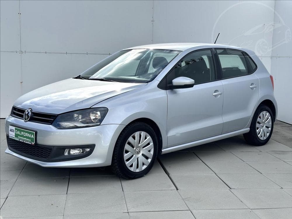 2012 Volkswagen POLO