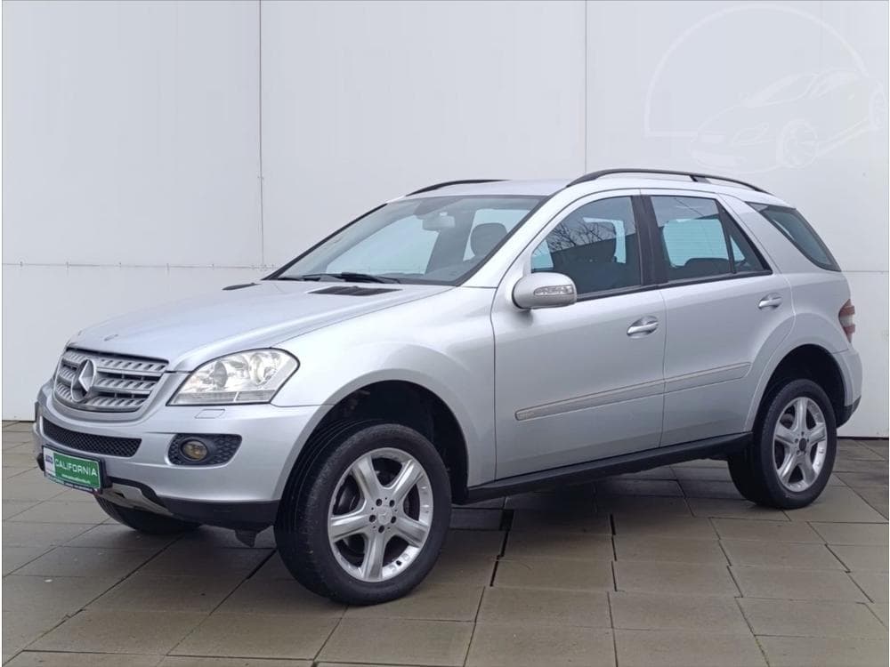 Mercedes-Benz M 3,0 320 CDi 4Matic,Navi,Xenony