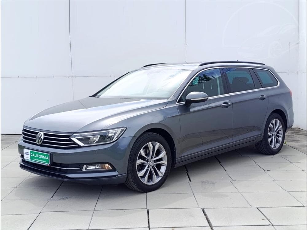 2016 Volkswagen PASSAT