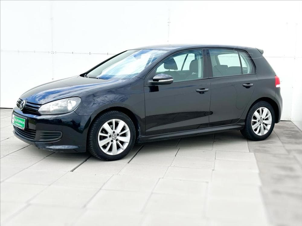 2011 Volkswagen GOLF - 2