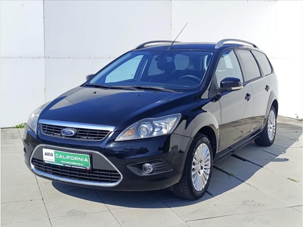 2010 Ford FOCUS - 2