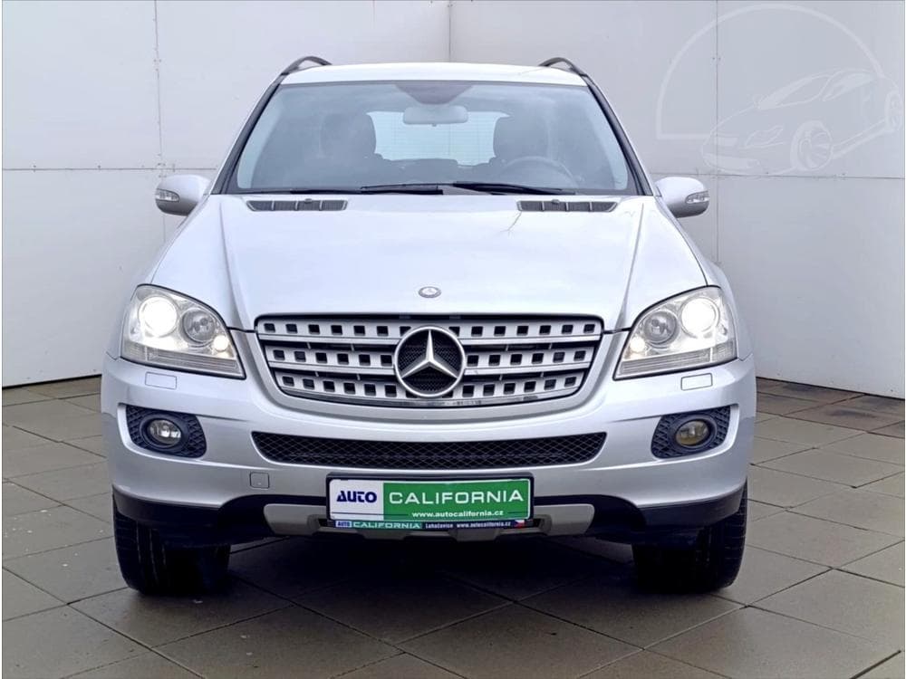 2009 Mercedes-Benz M-Class - 3