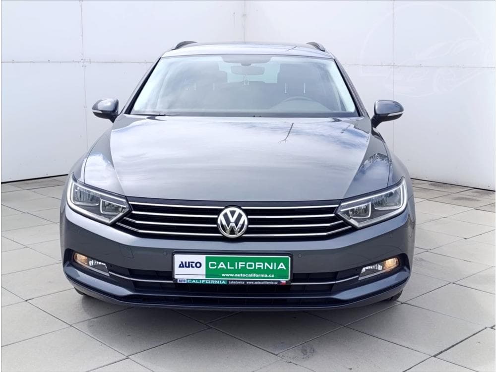 2016 Volkswagen PASSAT - 3