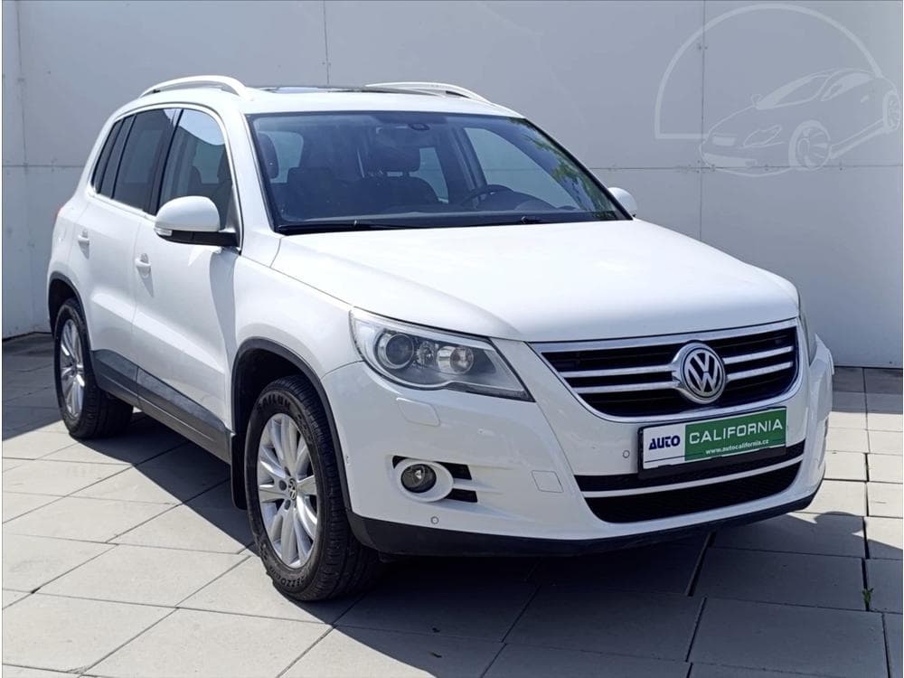 2010 Volkswagen TIGUAN - 7