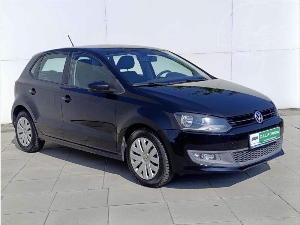 2011 Volkswagen POLO - 9