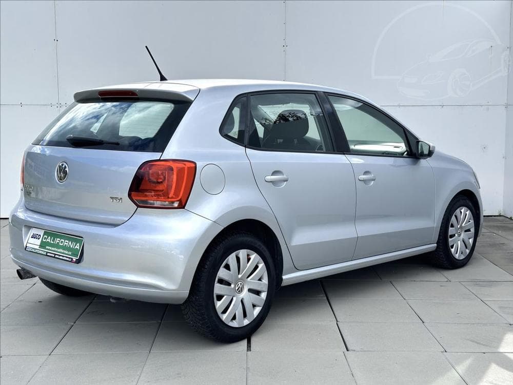 2012 Volkswagen POLO - 6