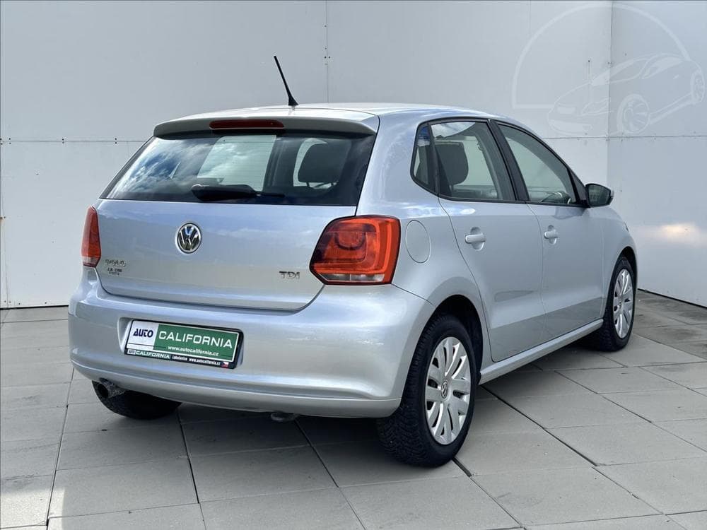 2012 Volkswagen POLO - 7