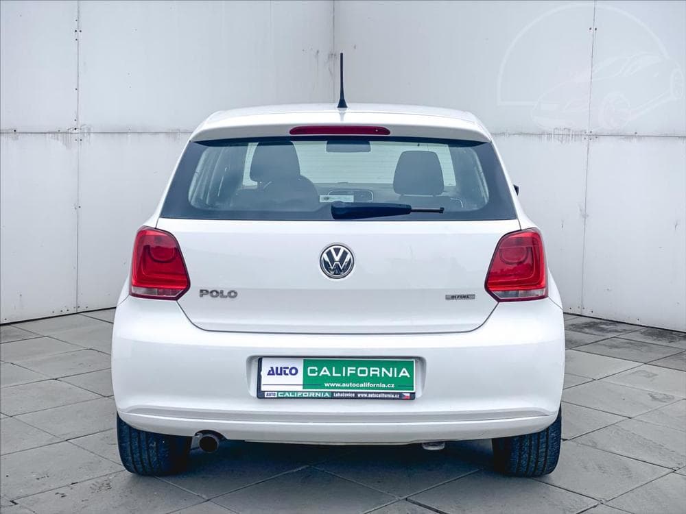 2011 Volkswagen POLO - 8