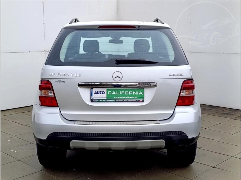 2009 Mercedes-Benz M-Class - 8