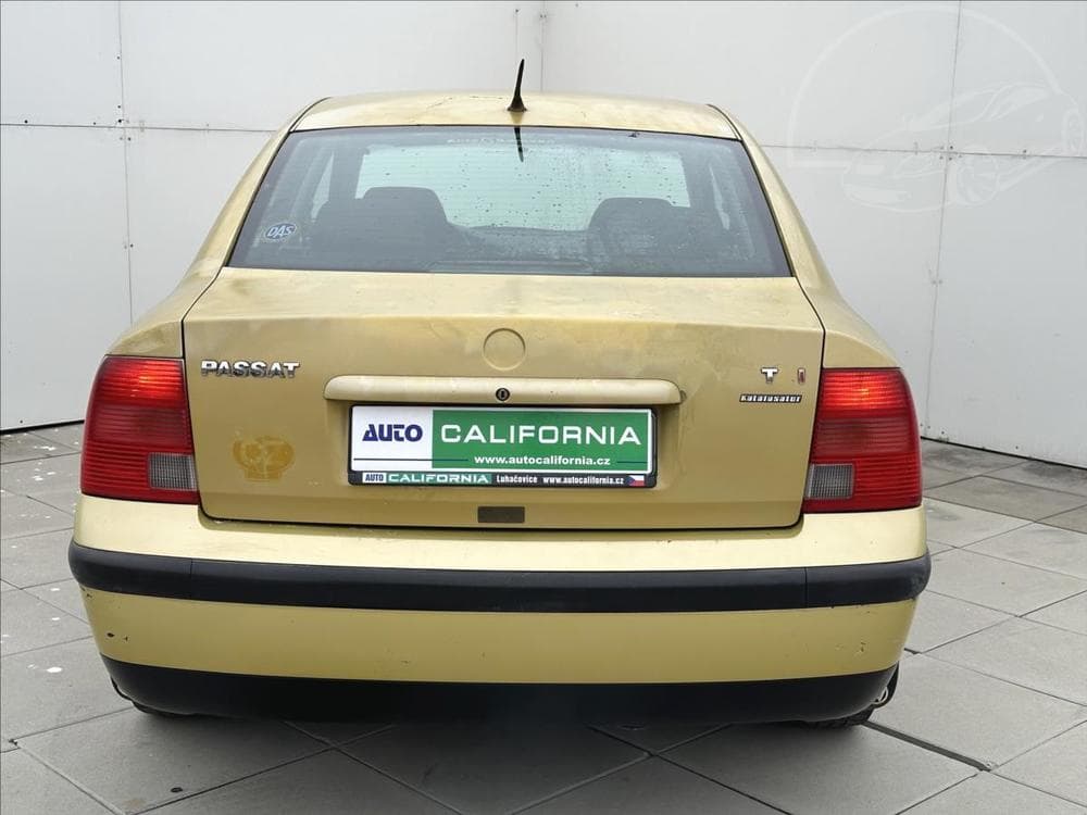 1998 Volkswagen PASSAT - 8