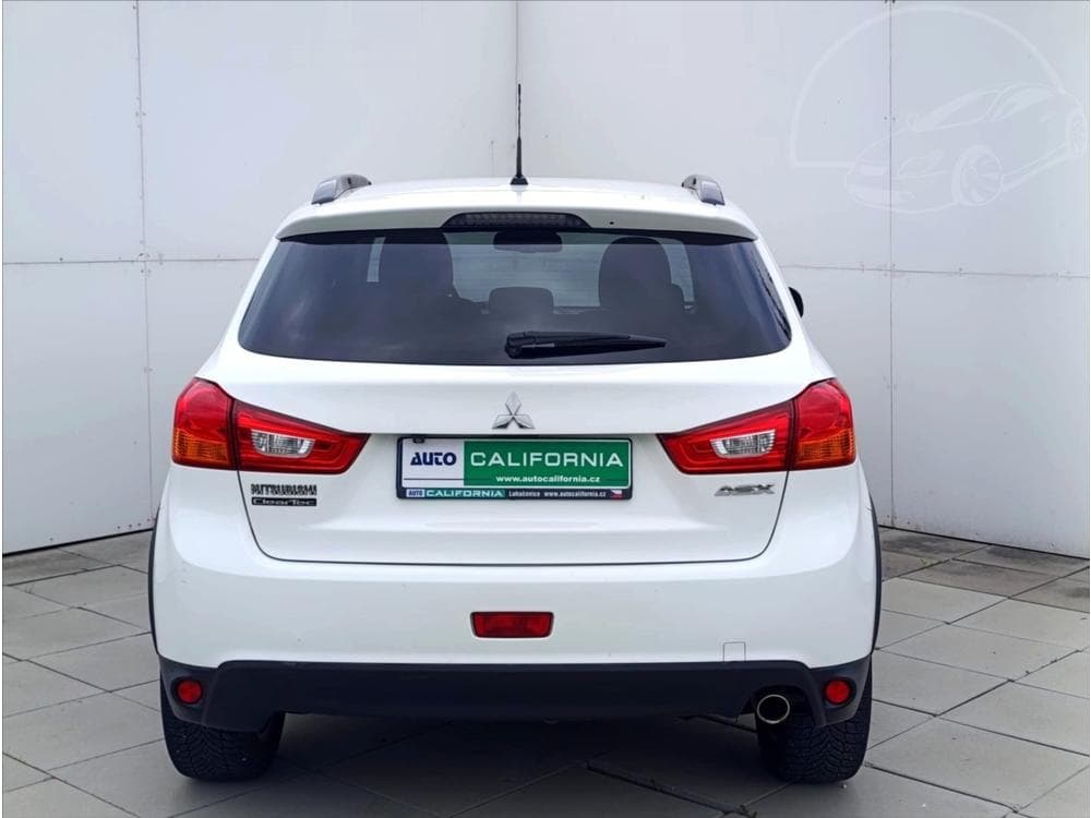 2016 Mitsubishi ASX - 8