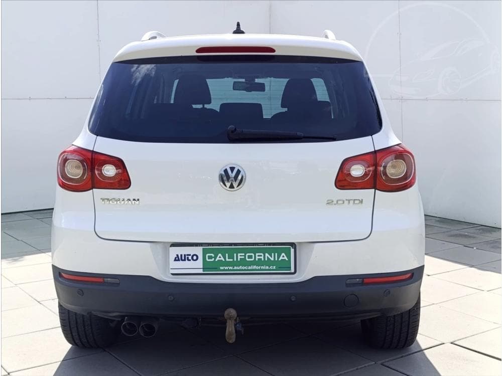 2010 Volkswagen TIGUAN - 15
