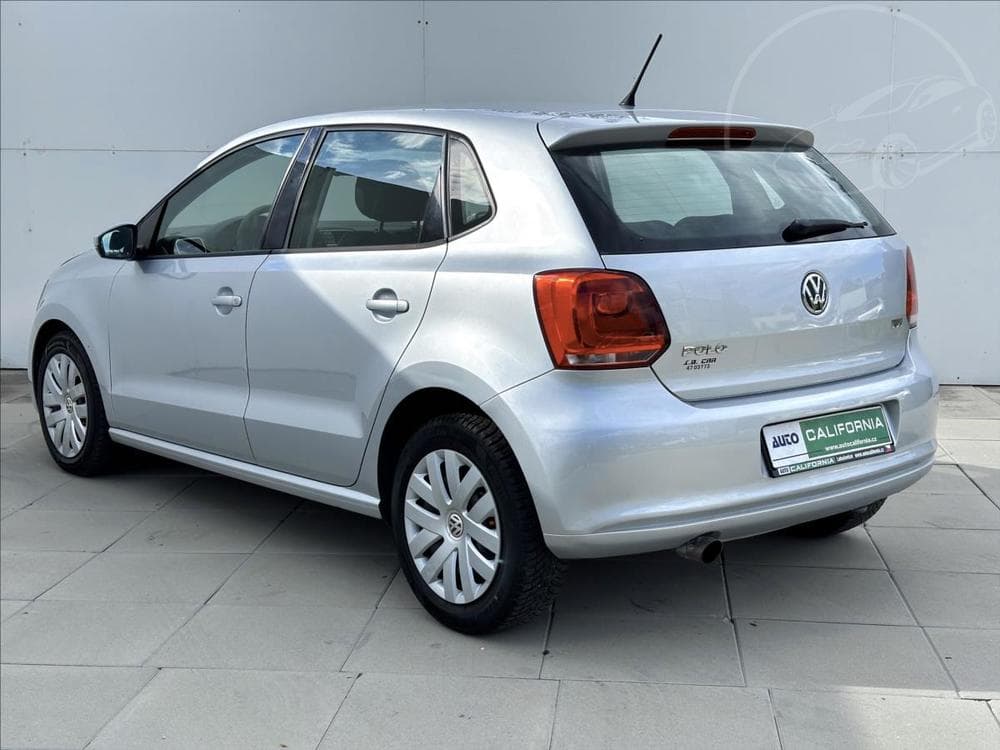 2012 Volkswagen POLO - 10