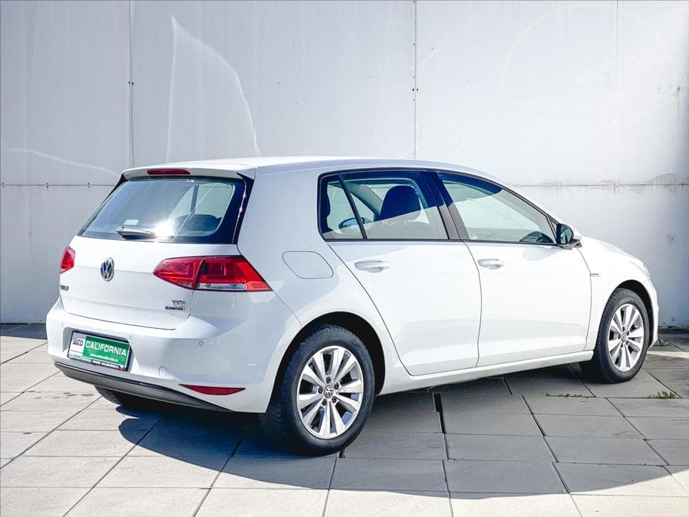 2014 Volkswagen GOLF - 11