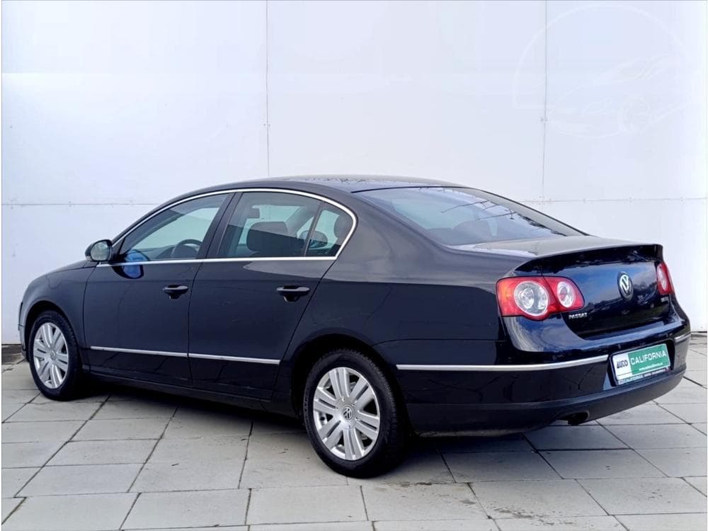 2006 Volkswagen PASSAT - 11