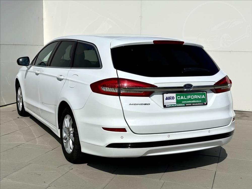 2019 Ford MONDEO - 11