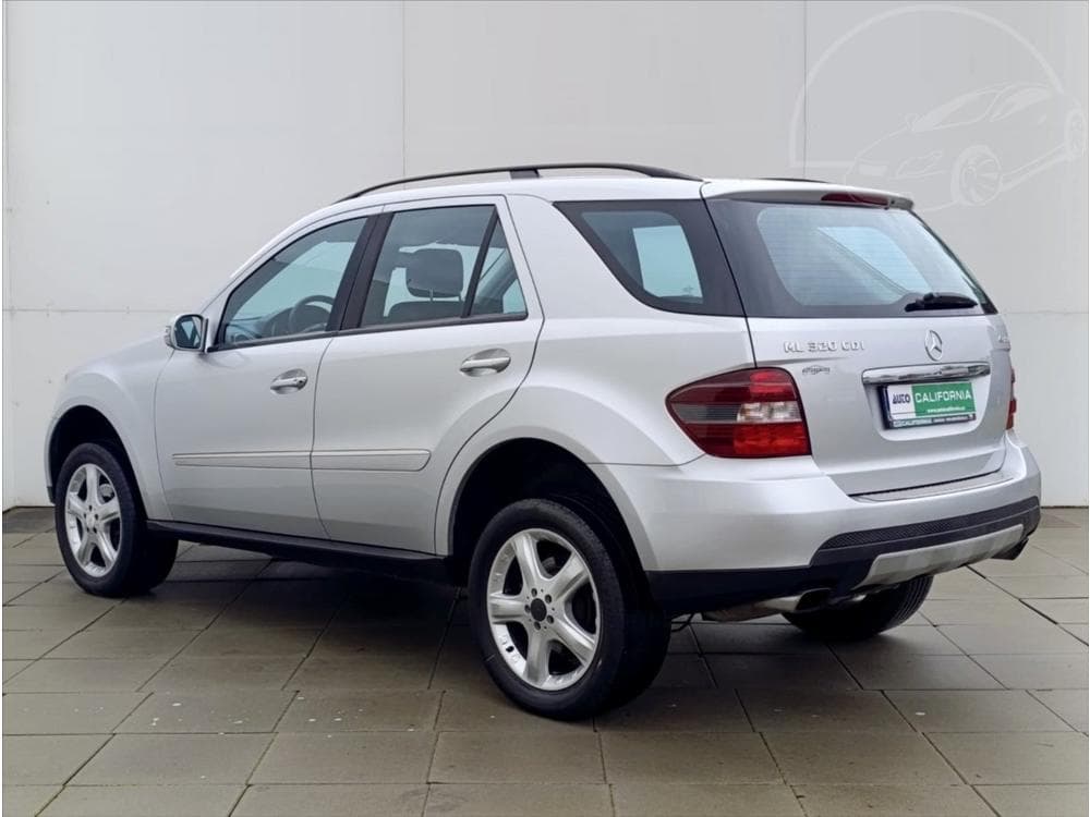 2009 Mercedes-Benz M-Class - 11