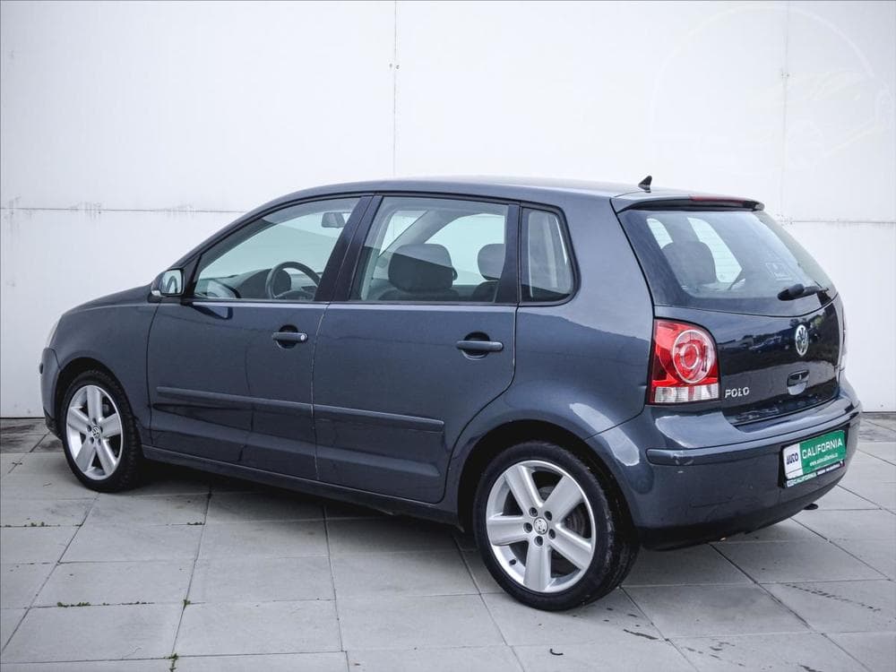 2005 Volkswagen POLO - 11