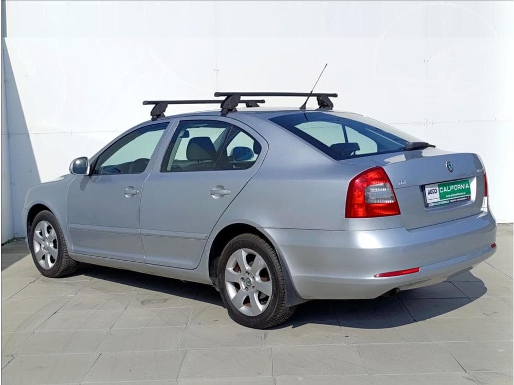 2010 Škoda OCTAVIA - 11