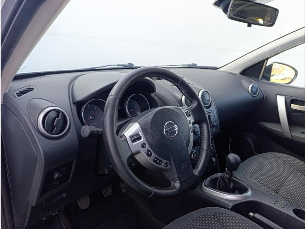 2010 Nissan QASHQAI - 12