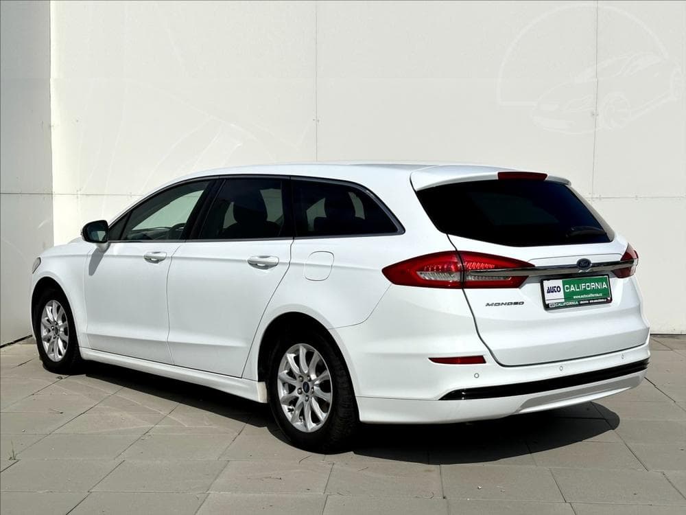 2019 Ford MONDEO - 12