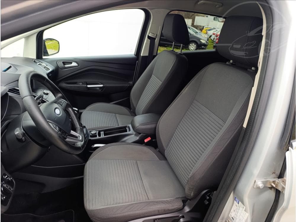 2016 Ford C-Max - 13