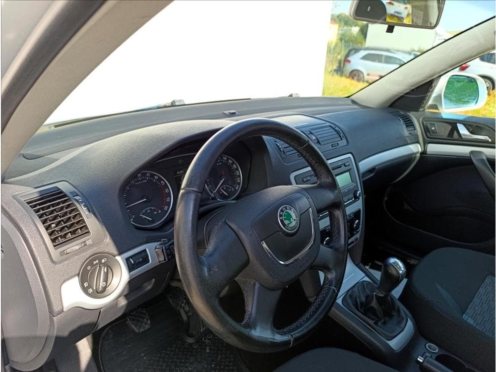 2010 Škoda OCTAVIA - 13