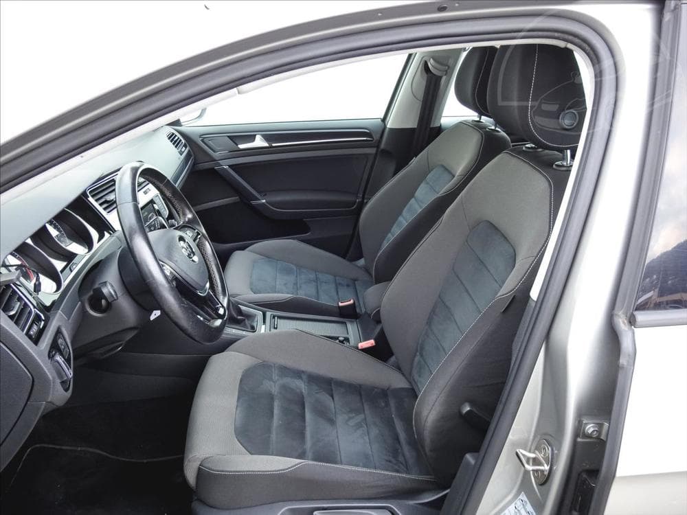2015 Volkswagen GOLF - 13