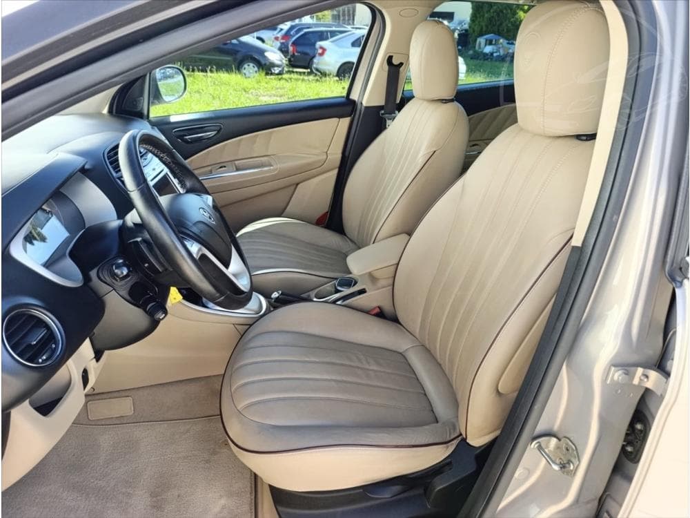 2009 Lancia DELTA - 14