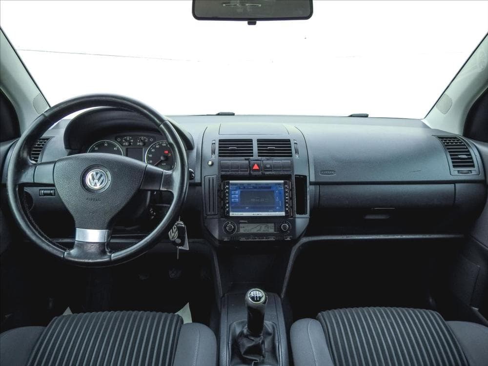 2005 Volkswagen POLO - 14