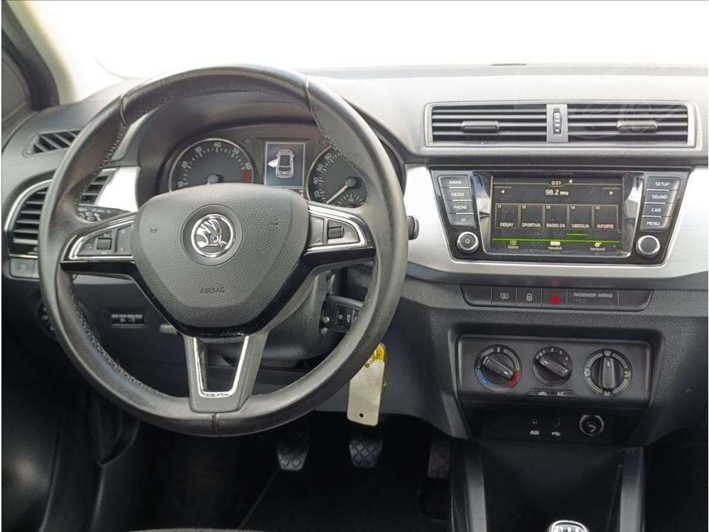 2017 Škoda FABIA - 31
