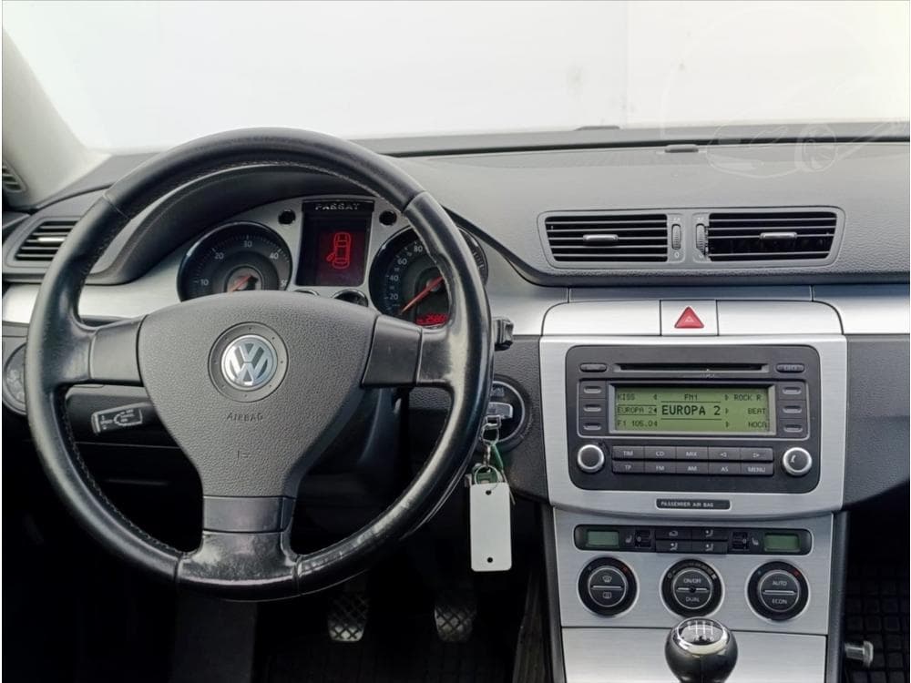 2006 Volkswagen PASSAT - 16