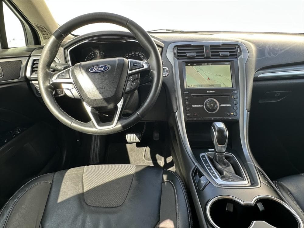 2019 Ford MONDEO - 16