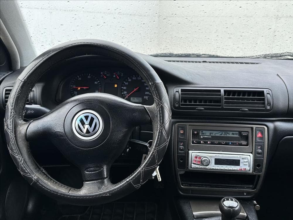 1998 Volkswagen PASSAT - 16