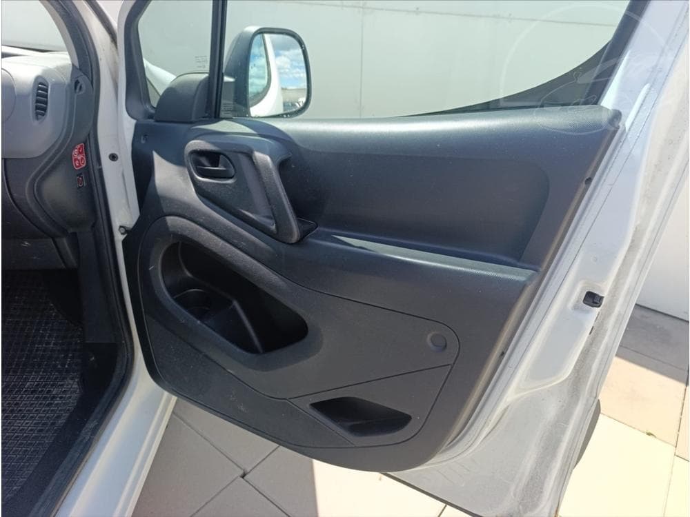 2012 Peugeot PARTNER - 16