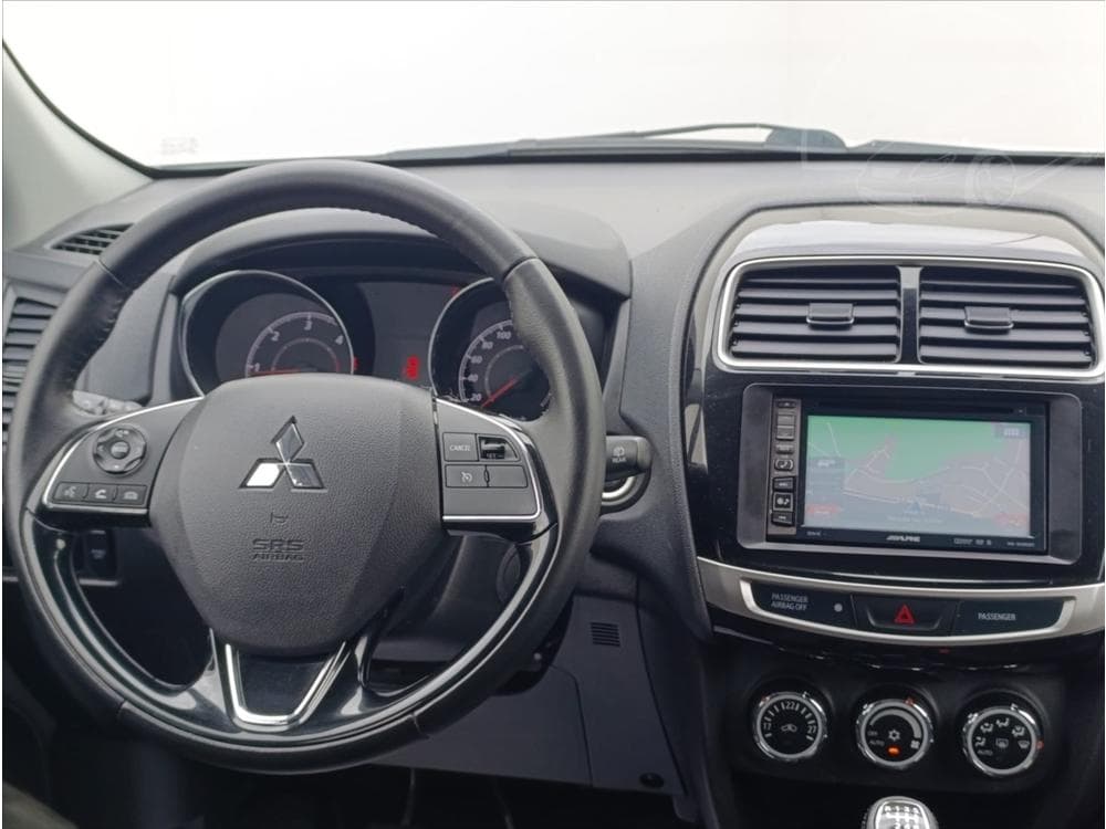 2016 Mitsubishi ASX - 16
