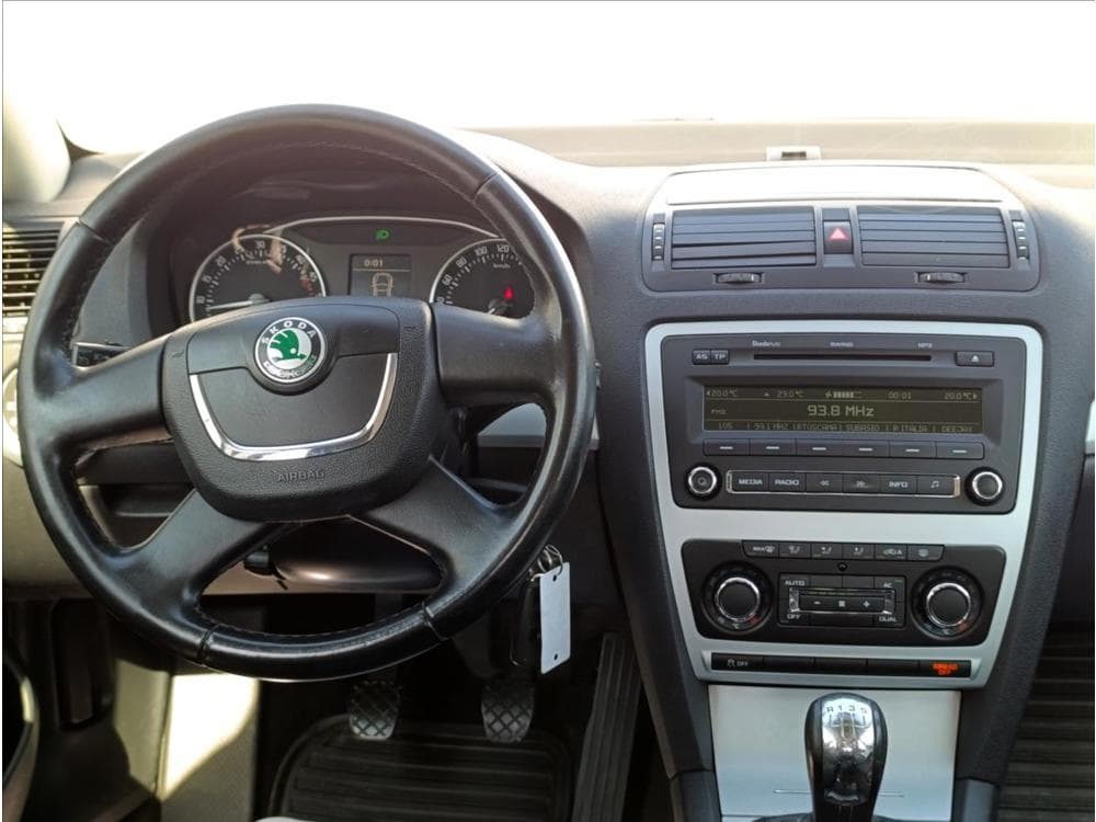 2010 Škoda OCTAVIA - 16