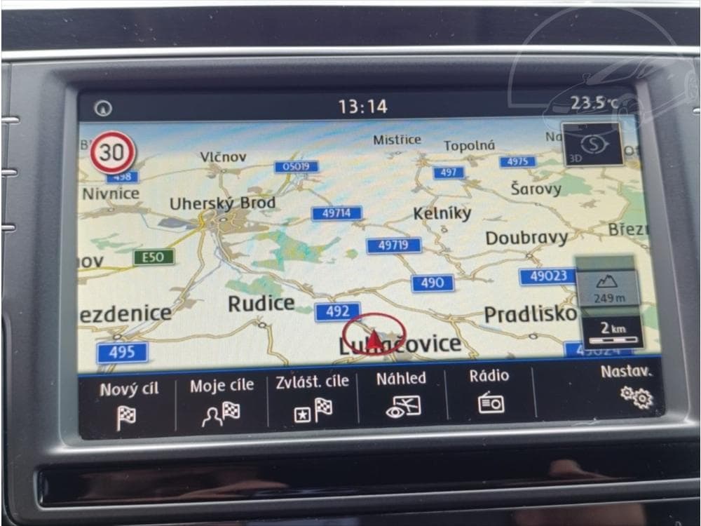 2016 Volkswagen Touran - 17