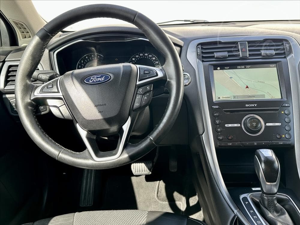 2019 Ford MONDEO - 17