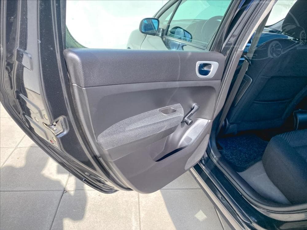 2006 Peugeot 307 - 35